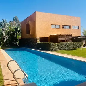  Villa Preciosa Casa De Diseño Valle Del Golf Ideal Familias